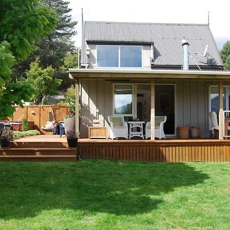 Private Cottage With Spa And Amazing Lake Views Closeburn Exterior photo