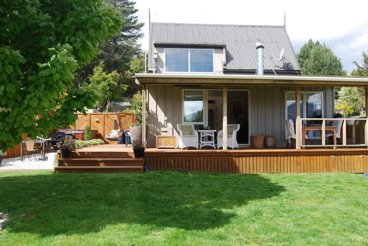 Private Cottage With Spa And Amazing Lake Views Closeburn Exterior photo